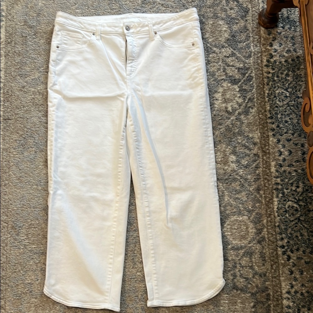 Chico's Crisp White Ankle Jeans
